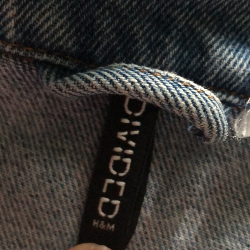 *SOLD.Jean jacket - Picture 9 of 16